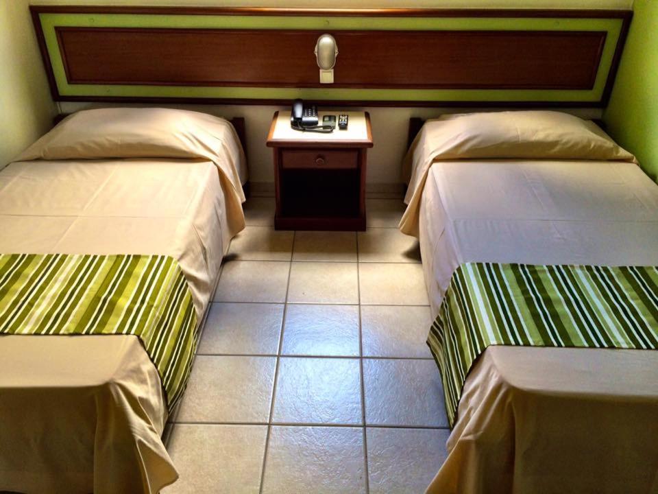 Princetel Palace Hotel ลอนดริน่า ภายนอก รูปภาพ